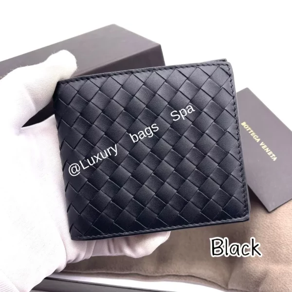 ร้านขายกระเป๋าแบรนด์เนมมือสอง กระเป๋าแบรนด์เนมมือสอง กระเป๋า Bottega Veneta Wallet 8 Cards มือสอง