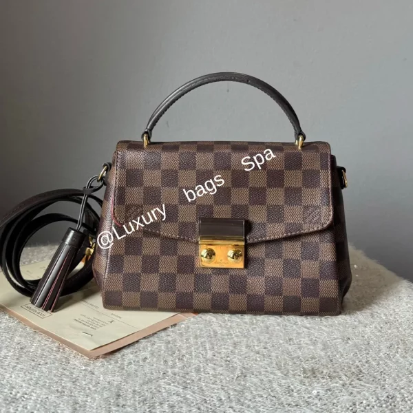 ร้านขายกระเป๋าแบรนด์เนมมือสอง กระเป๋าแบรนด์เนมมือสอง กระเป๋า Louis Vuitton Damier Ebene Canvas Croisette มือสอง