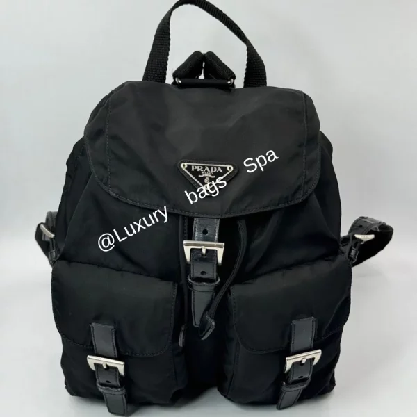 ร้านขายกระเป๋าแบรนด์เนมมือสอง กระเป๋าแบรนด์เนมมือสอง กระเป๋า Prada Nylon Backpack มือสอง